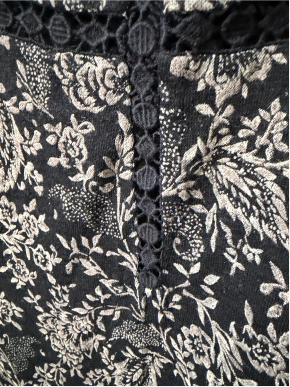 Lucky Brand Black & Beige Floral Tank Top M - Picture 6 of 9
